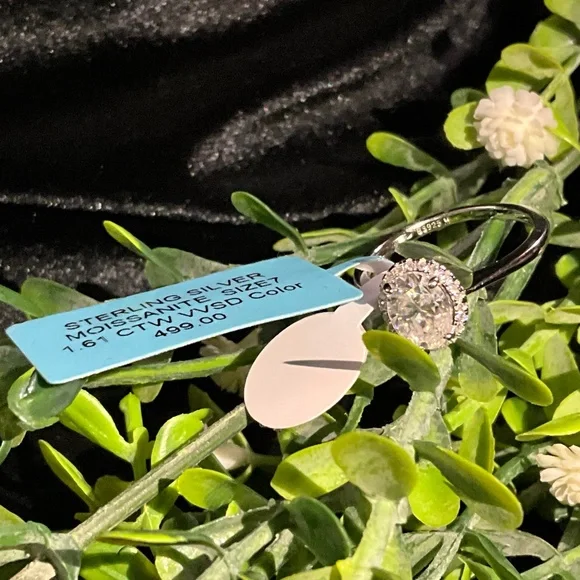 Halo Oval Cut Moissanite Sterling Silver Sz 7 - Picture 4 of 7